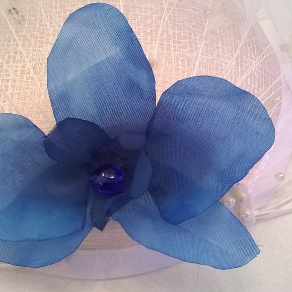 Blue Silk Orchid and White Feathers Fascinator main image 9